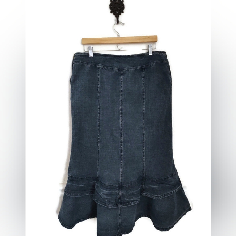 WESTBOUND Fun! Denim Skirt Trumpet Layered Size 16 - Picture 2 of 3